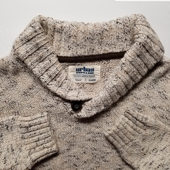 Vintage Urban Pipeline, Men's Tan Button-Neck Knit Sweater,  XL - Picture 5 of 8